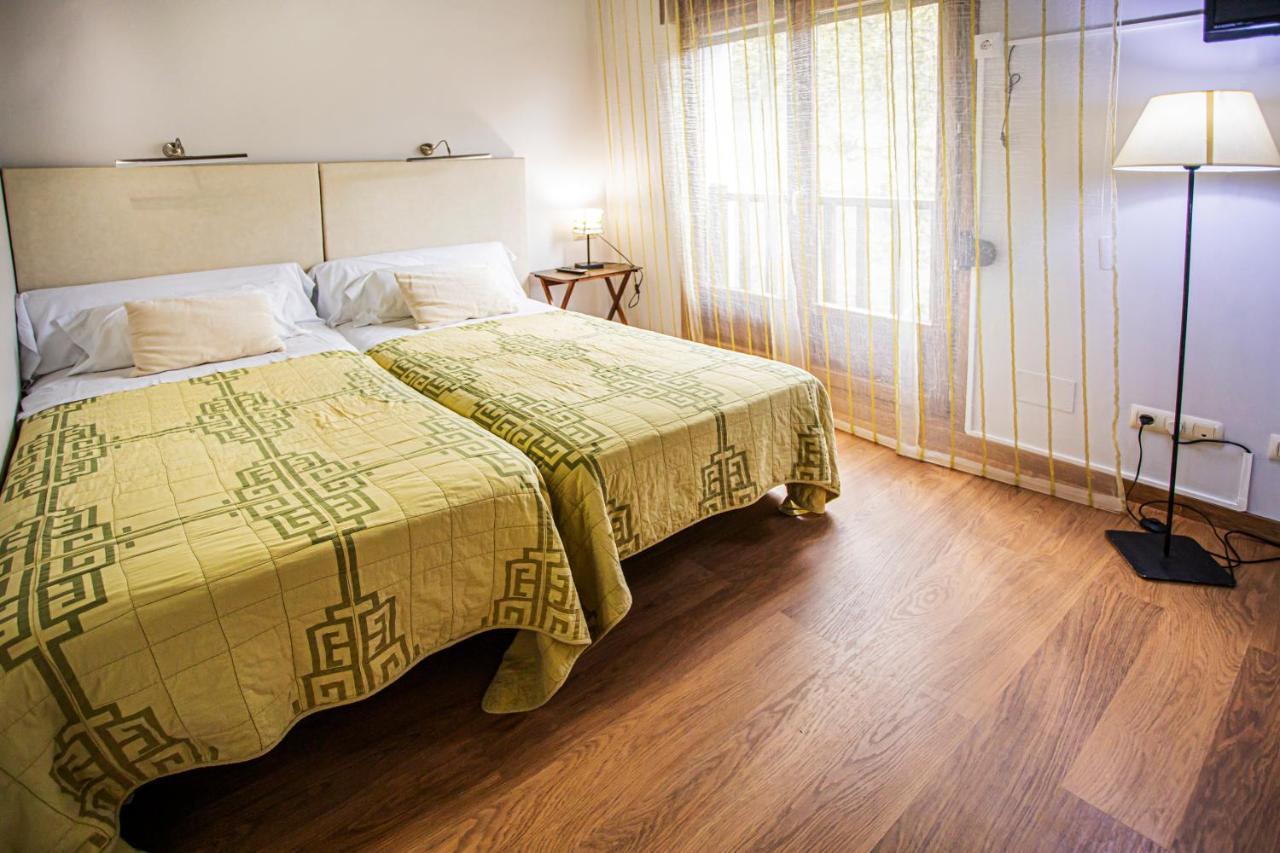 La Casona Encanto Rural - Apartahotel Spa לאנס מראה חיצוני תמונה